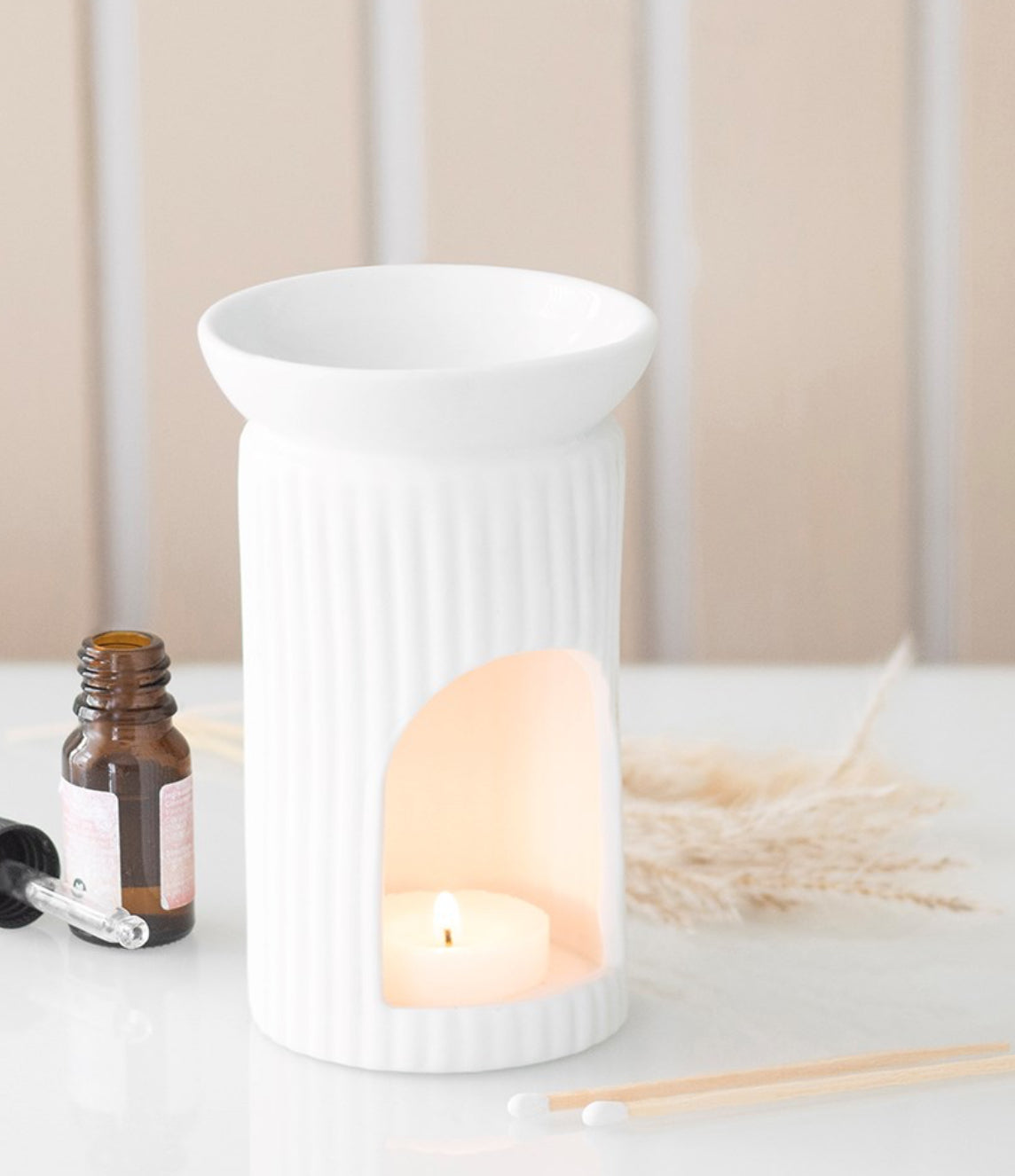 Column wax melt burner